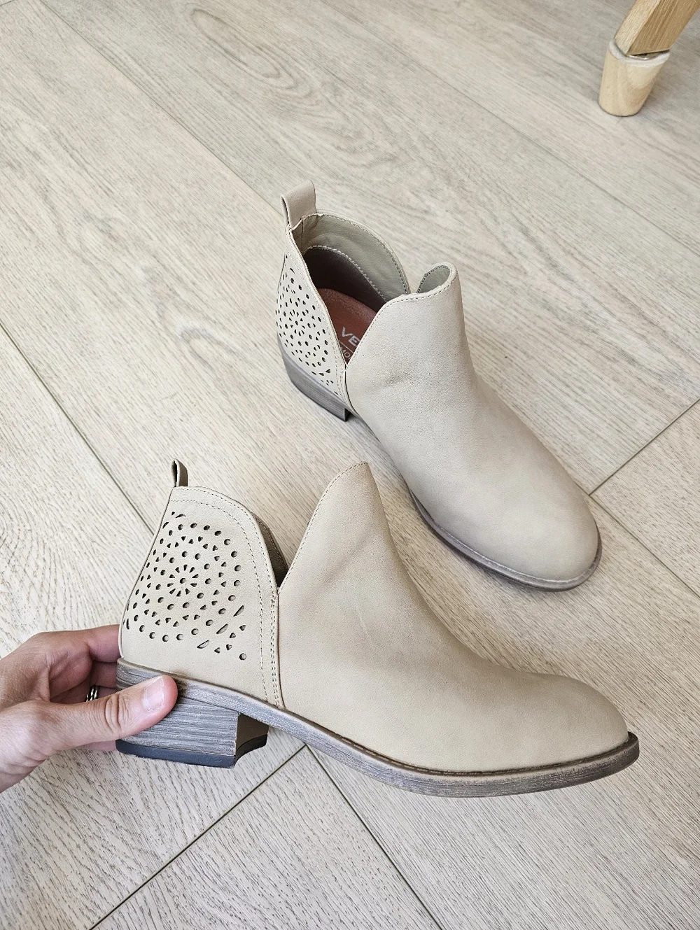 Vepose Perforated Light Tan Chunky Cutout Ankle Slip On Booties